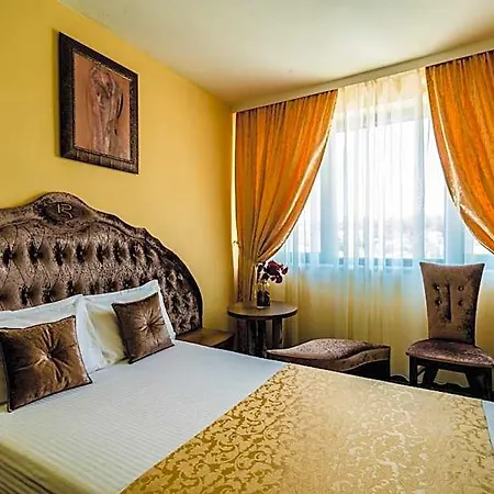 Rostov Hotel Pleven