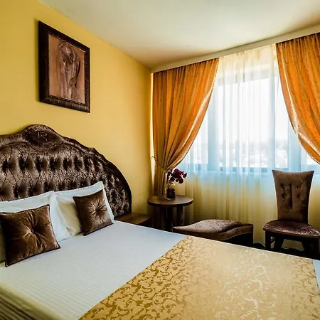 Rostov 4*